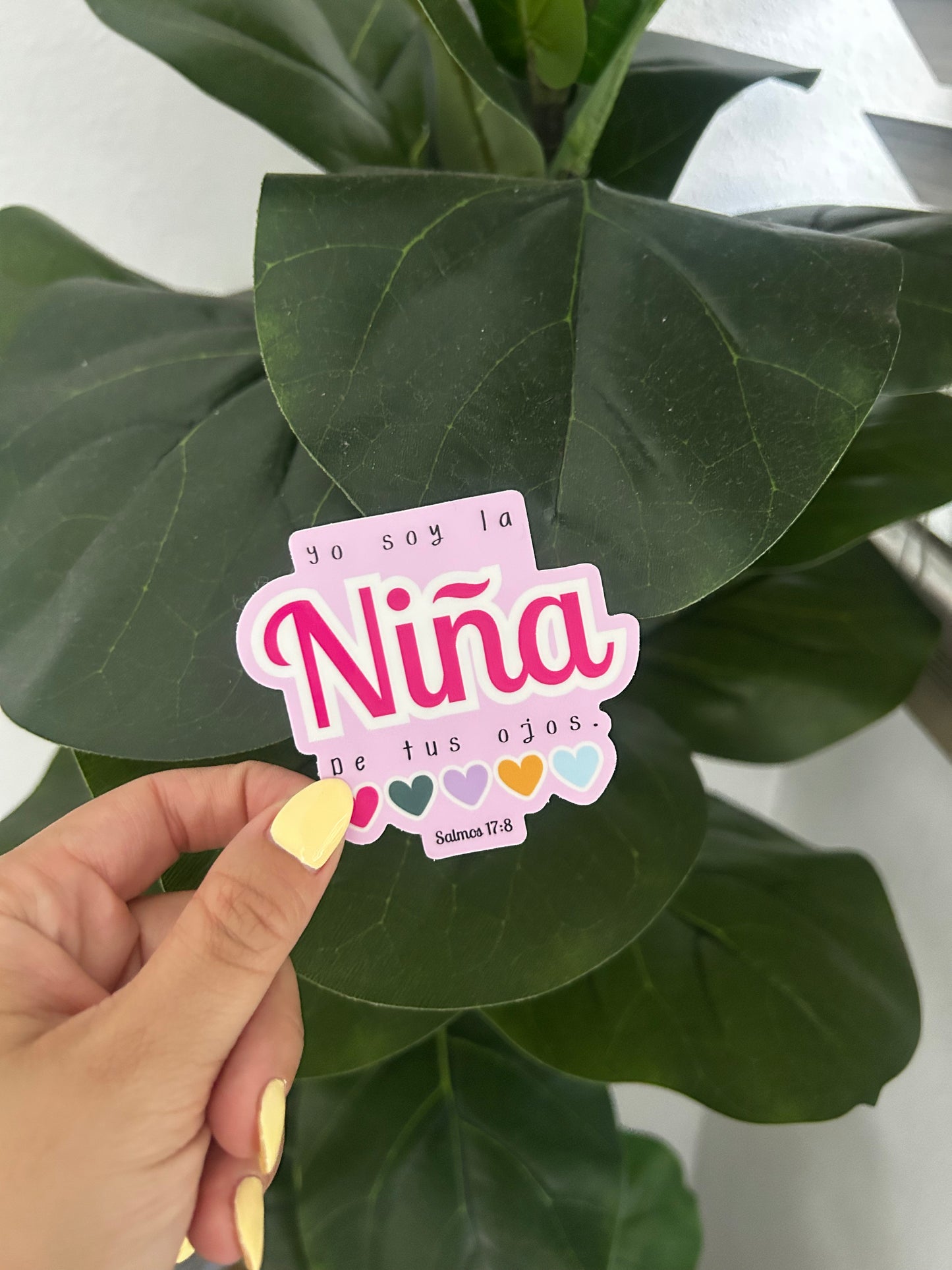 STICKER LA NIÑA DE SUS OJOS