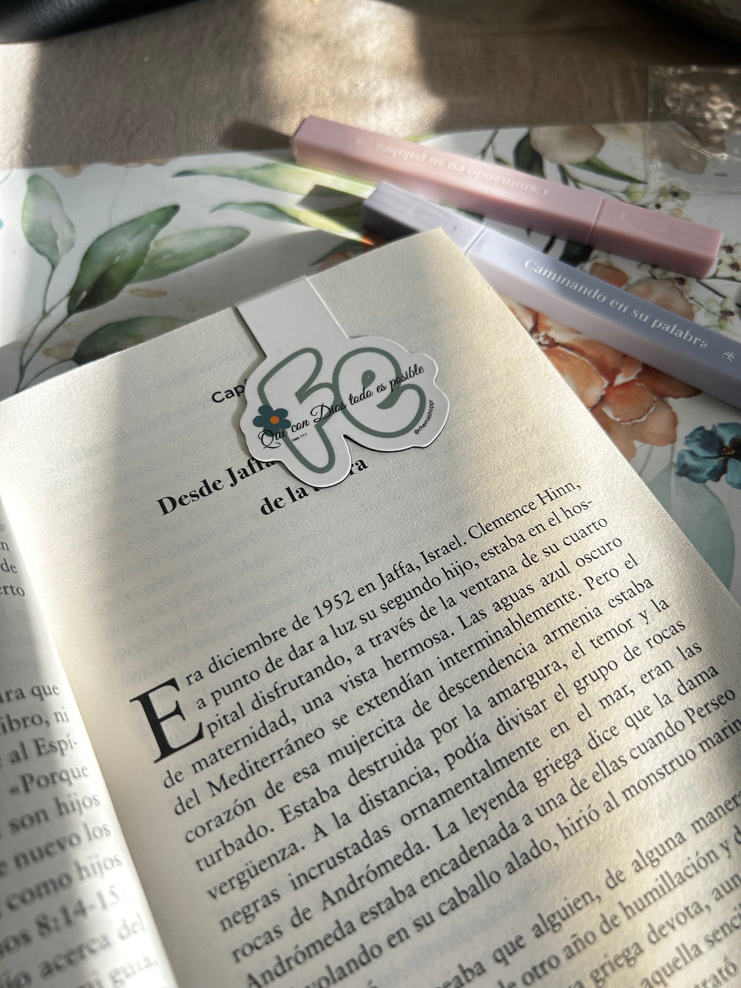 Marcador de página magnético “ FE QUE CON DIOS TODO ES POSIBLE “